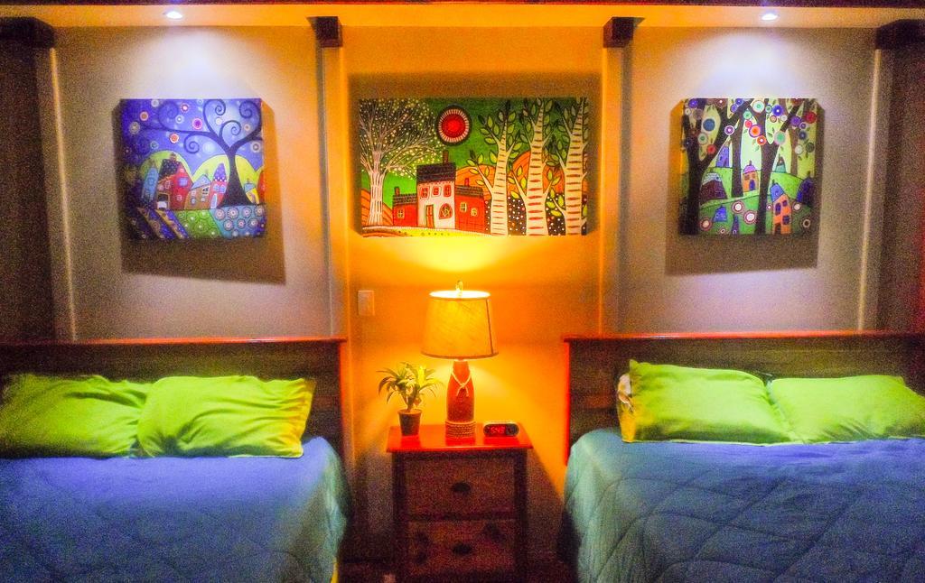 Family Guest House Quebradillas Eksteriør billede